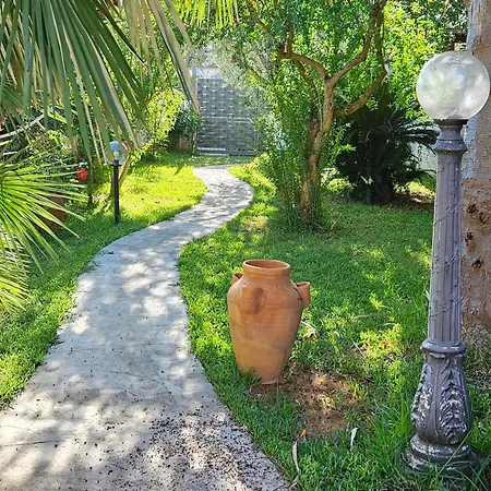 بيت للعطل Villla Chiazzese